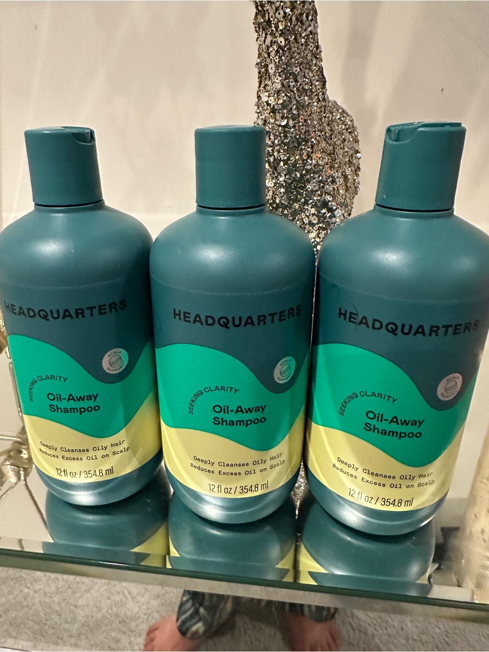 Headquarters Oil-Away Shampoo - Teal